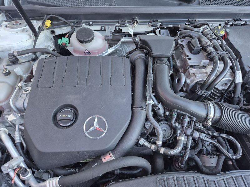 MERCEDES CLASSE A IV A250 E AMG LINE