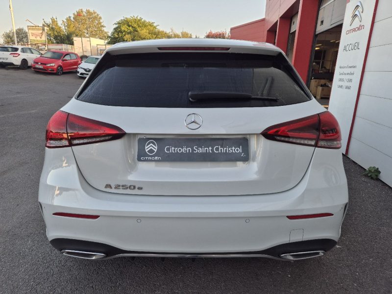 MERCEDES CLASSE A IV A250 E AMG LINE