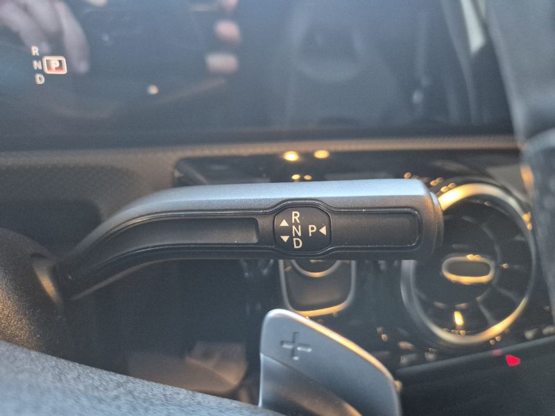 MERCEDES CLASSE A IV A250 E AMG LINE