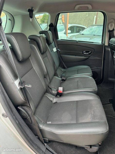 RENAULT MEGANE SCENIC 2017