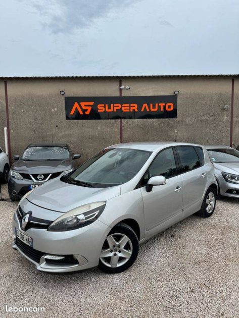 RENAULT MEGANE SCENIC 2017