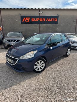 PEUGEOT 208 2016