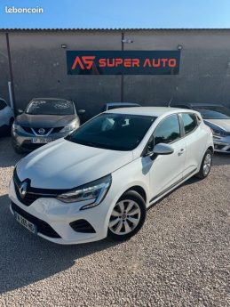 RENAULT CLIO 2019