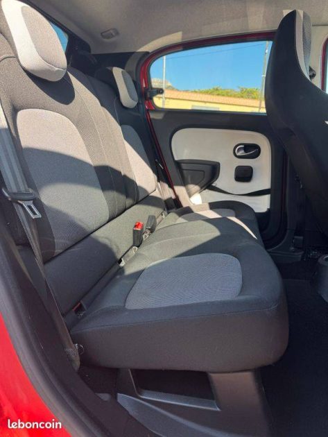 RENAULT TWINGO 2018