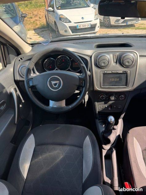 DACIA SANDERO 2014