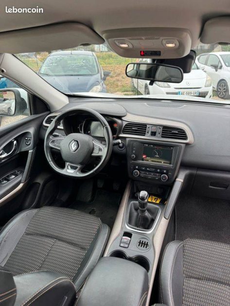 RENAULT KADJAR 2015
