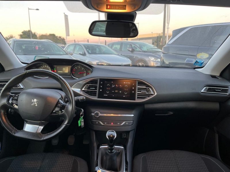 PEUGEOT 308 II 1.5 BLUEHDI 130ch ACTIVE BUSINESS