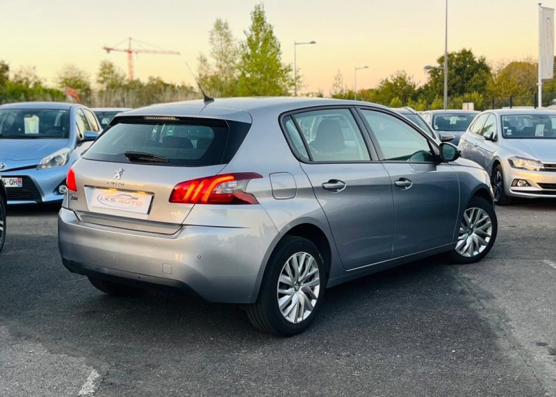 PEUGEOT 308 II 1.5 BLUEHDI 130ch ACTIVE BUSINESS