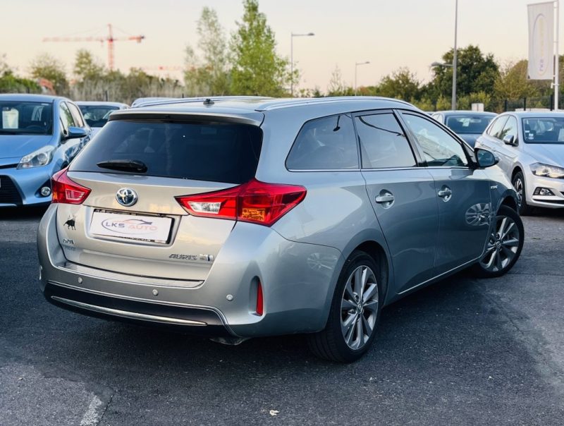 TOYOTA AURIS TOURING SPORT 1.8 HYBRID DESIGN 136H