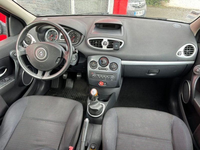 RENAULT CLIO 2008
