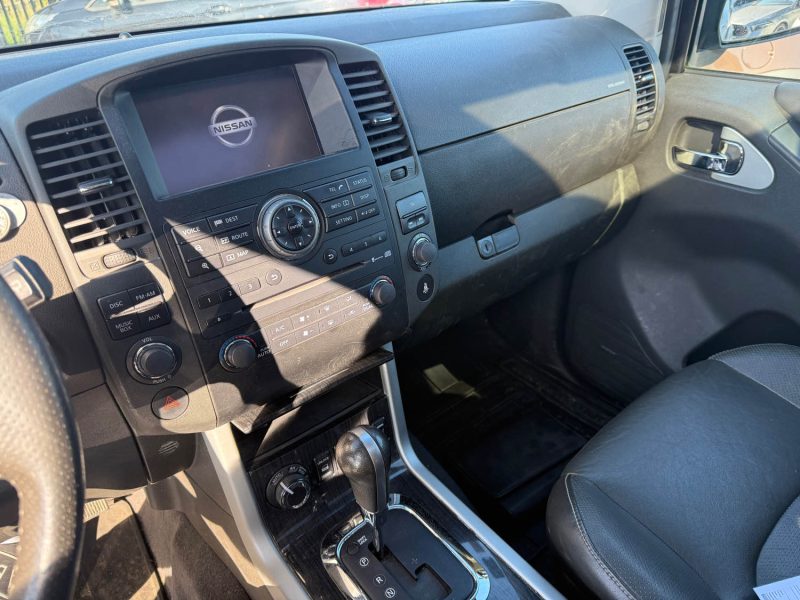 NISSAN PATHFINDER 2014