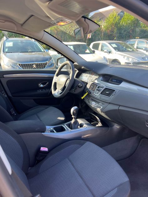 RENAULT LAGUNA 1.5 DCI 110 CARMINAT PRO