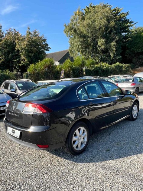RENAULT LAGUNA 1.5 DCI 110 CARMINAT PRO