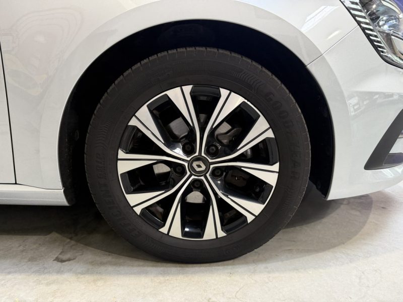 RENAULT MEGANE 4 1.5 Blue dCi 115ch LIMITED EDC 7 (PHASE 2) / SUIVI RENAULT 