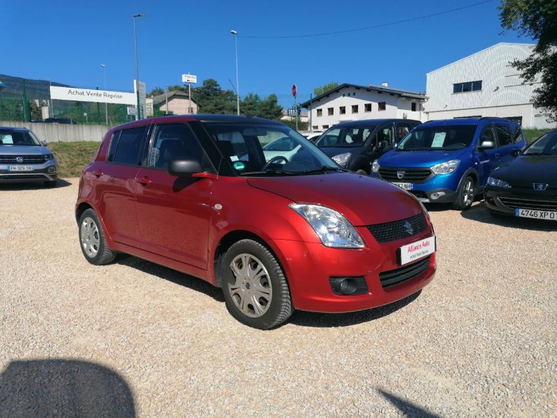 SUZUKI Swift - 90ch essence