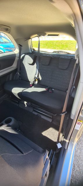 TOYOTA Yaris - 90ch essence