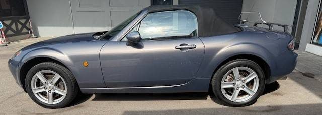 MAZDA MX-5 2009