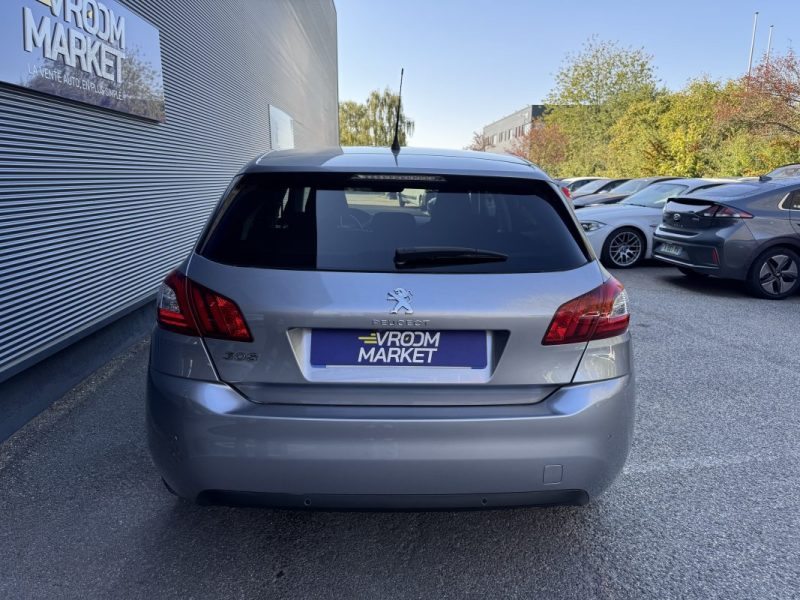PEUGEOT 308 1.2 Puretech 110ch Style - Distribution Ok