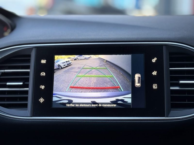 PEUGEOT 308 1.2 Puretech 110ch Style - Distribution Ok