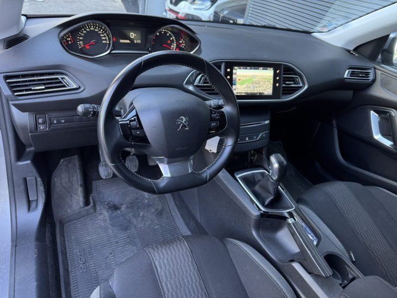 PEUGEOT 308 1.2 Puretech 110ch Style - Distribution Ok