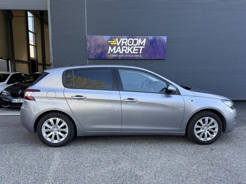 PEUGEOT 308 1.2 Puretech 110ch Style - Distribution Ok