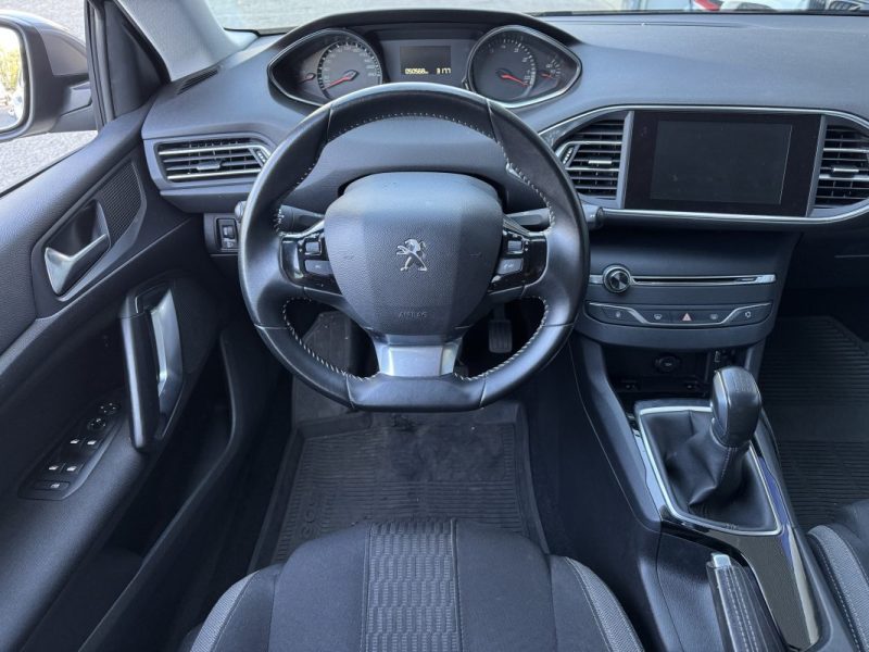 PEUGEOT 308 1.2 Puretech 110ch Style - Distribution Ok