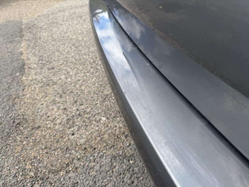 VOLKSWAGEN Caravelle 2.0 TDI Court DSG7 150 cv Confortline - Sièges Cuir Chauffants