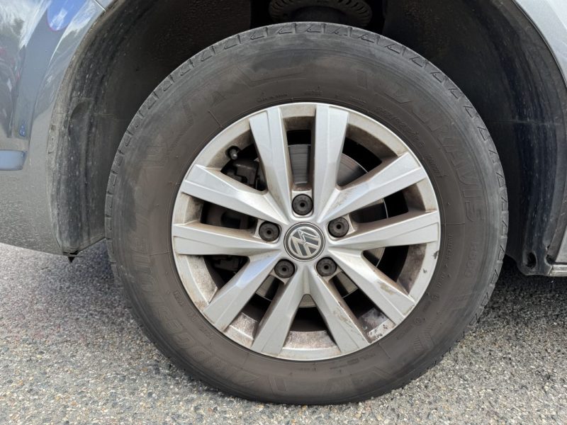 VOLKSWAGEN Caravelle 2.0 TDI Court DSG7 150 cv Confortline - Sièges Cuir Chauffants