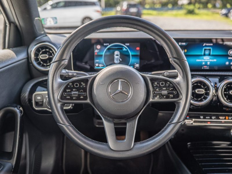 MERCEDES CLASSE A HATCHBACK 180 d 1.5 7G-DCT 116CV