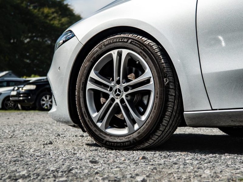 MERCEDES CLASSE A HATCHBACK 180 d 1.5 7G-DCT 116CV