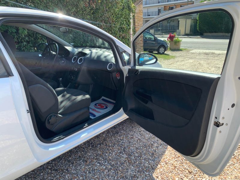 OPEL CORSA 2011 1.3 CDTI75