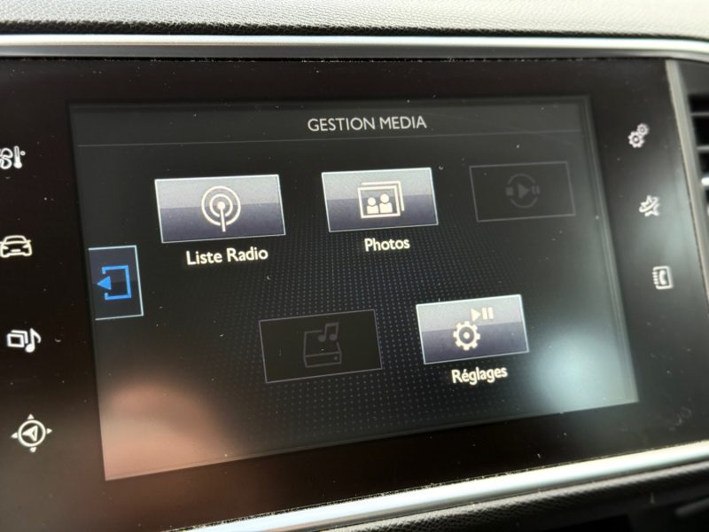 PEUGEOT 308 1.6 HDI 90ch Business Pack 5p