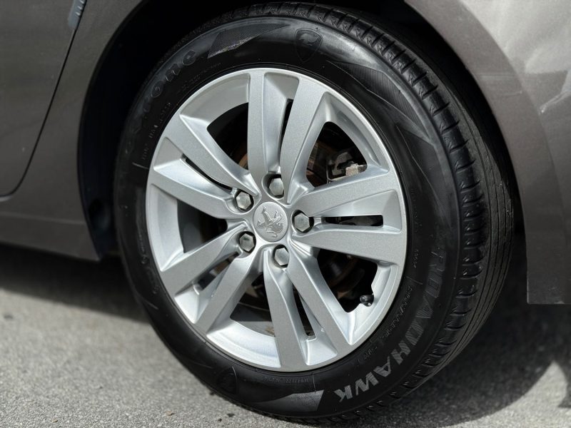 PEUGEOT 308 1.6 HDI 90ch Business Pack 5p