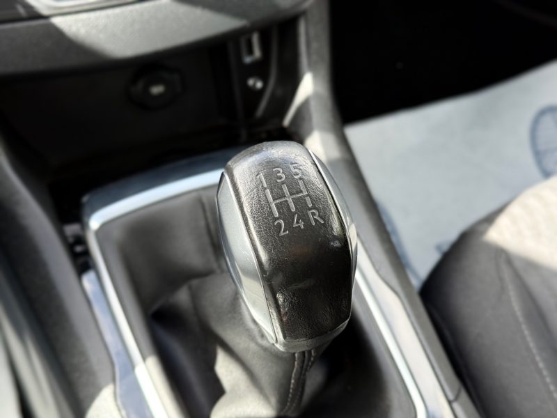 PEUGEOT 308 1.6 HDI 90ch Business Pack 5p