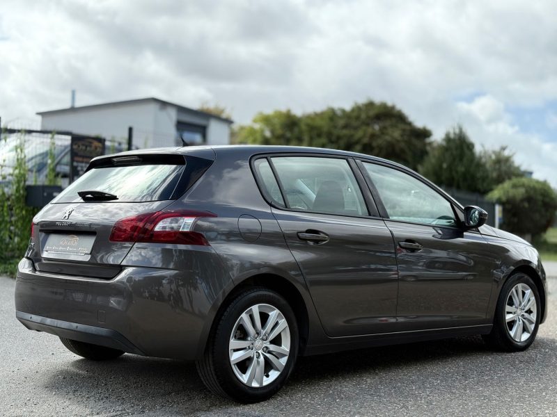 PEUGEOT 308 1.6 HDI 90ch Business Pack 5p