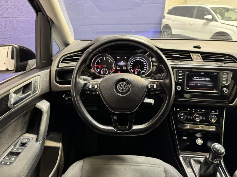 VOLKSWAGEN TOURAN 2.0 TDI 150ch HIGHLINE 7 PL - DISTRI OK - SUIVI COMPLET 