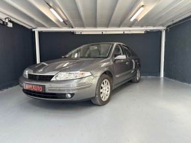 RENAULT LAGUNA PRIVILEGE 2.0 16V AUTOMATIQUE