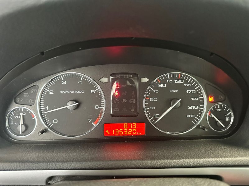 PEUGEOT 407 1.8 16V CONFORT