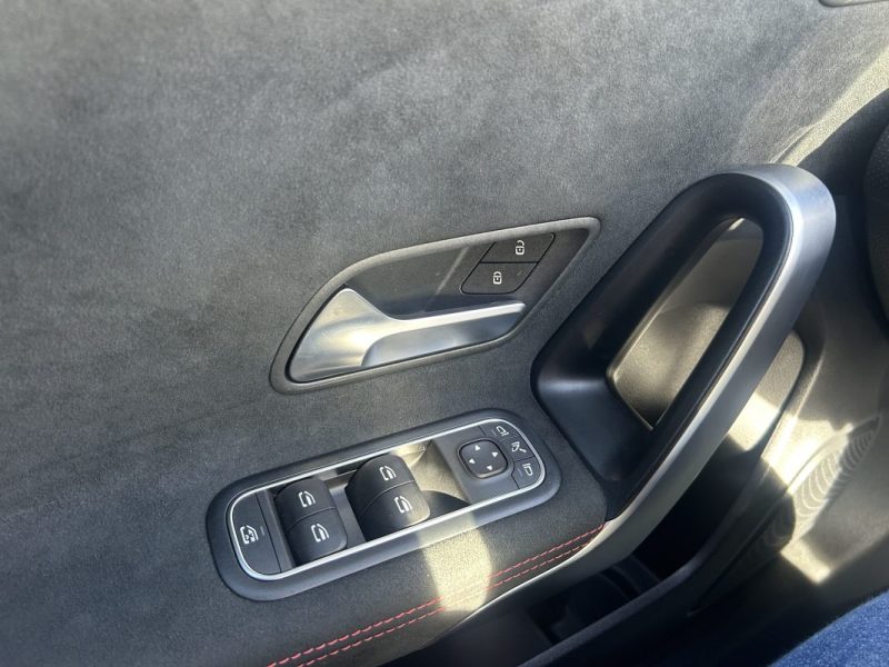 Mercedes Classe A 200 d 150ch AMG / 1ère Main / Jante 19  / Pack Nuit / Garantie Constructeur