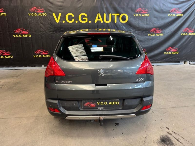 PEUGEOT 3008 1.6 HDi 110 Premium 