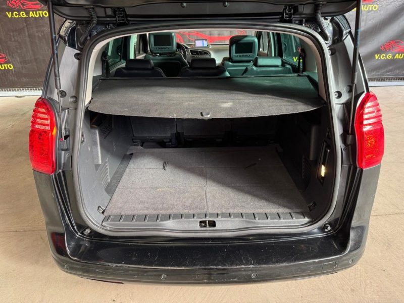 PEUGEOT 5008 1.6 HDi 112 Premium