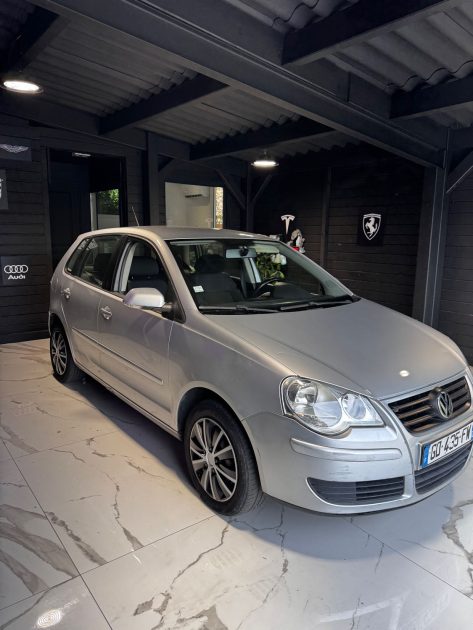 VOLKSWAGEN POLO 2007 révisé 