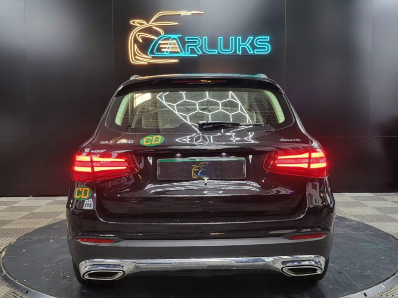 MERCEDES-BENZ GLC 250 EXECUTIVE 211 CH