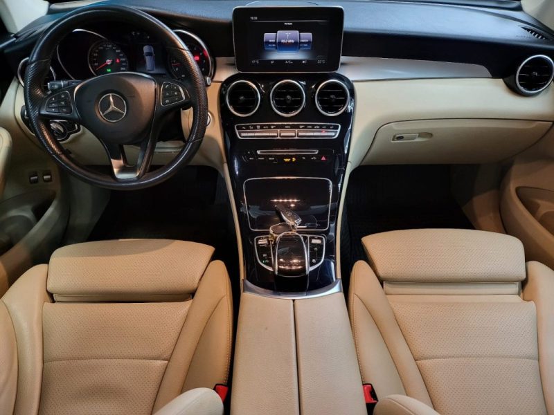 MERCEDES-BENZ GLC 250 EXECUTIVE 211 CH