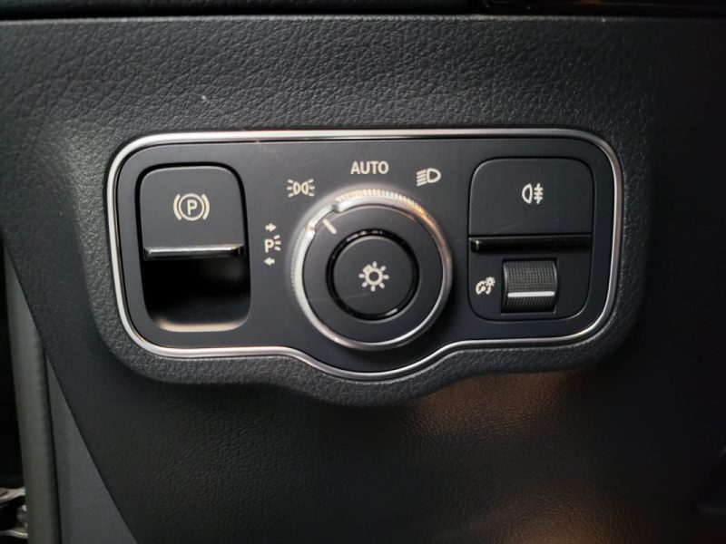 MERCEDES CLASSE GLA 250e AMG LINE 8G-DCT 160+102 ch