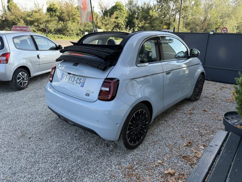 500C E 118ch 42KWH LA PRIMA CAR PLAY CAMERA