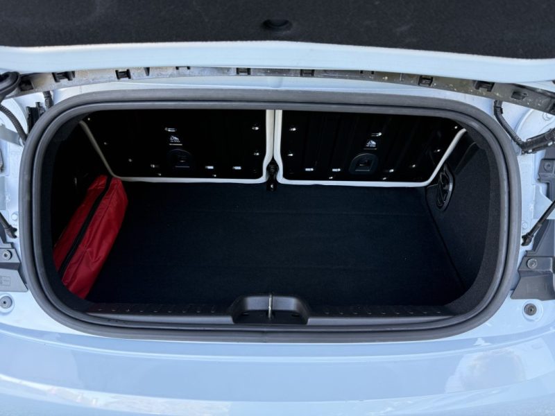 500C E 118ch 42KWH LA PRIMA CAR PLAY CAMERA