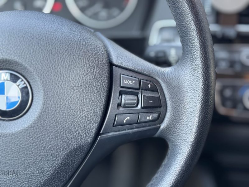 BMW SERIE 118i 136ch Lounge 5p - Entretien Complet