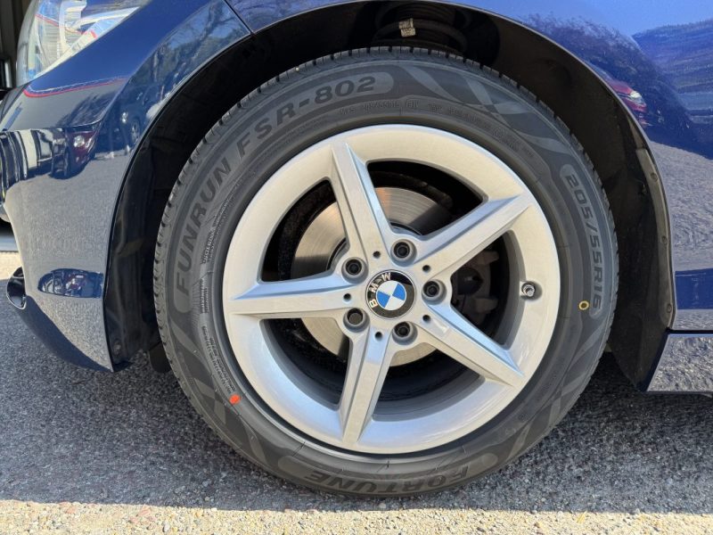 BMW SERIE 118i 136ch Lounge 5p - Entretien Complet