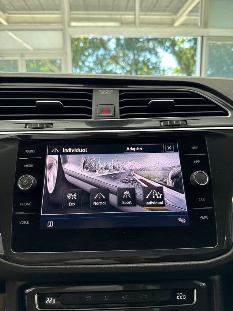 VOLKSWAGEN TIGUAN 2.0 TDI 150 ch Connect Plus 4Motion DSG7